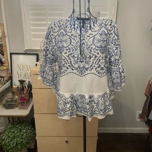 BCBG top - Sz Small